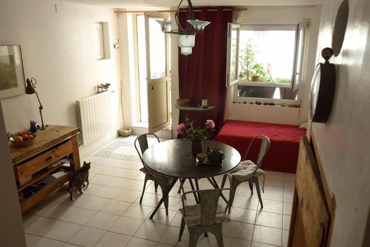 La Chambre Claire Sigean Esterno foto